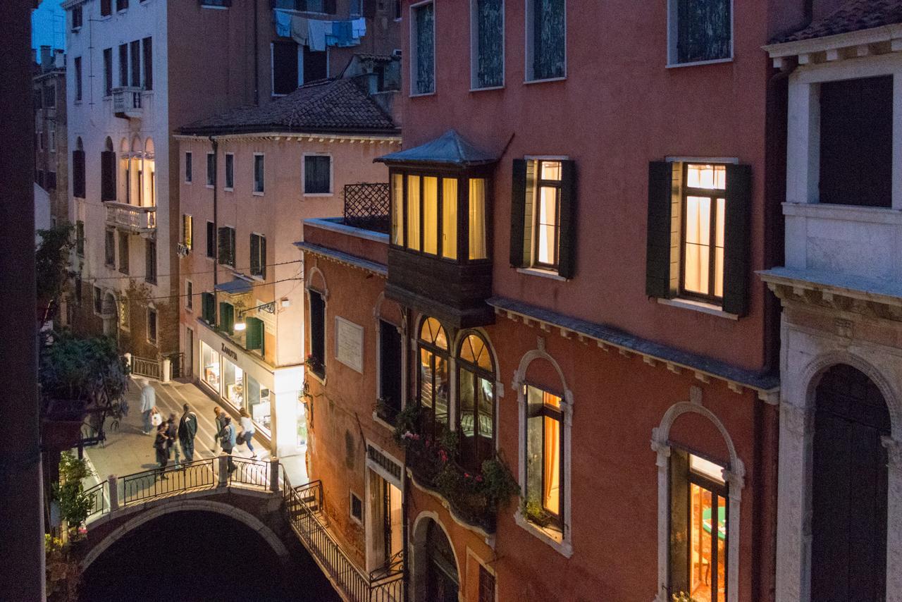 Ferienwohnung Rialto Bridge Large Venetian Style With Lift Exterior foto